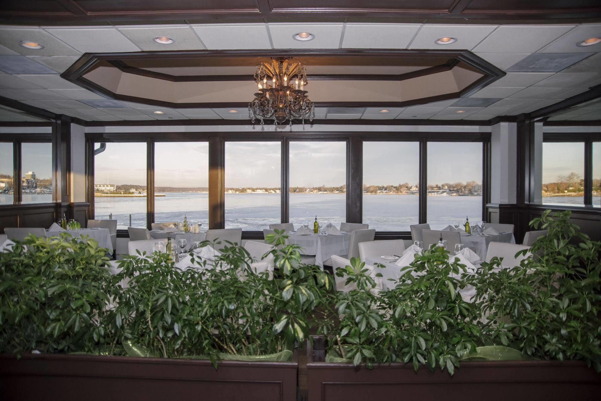 Oyster Point Hotel Red Bank Buitenkant foto